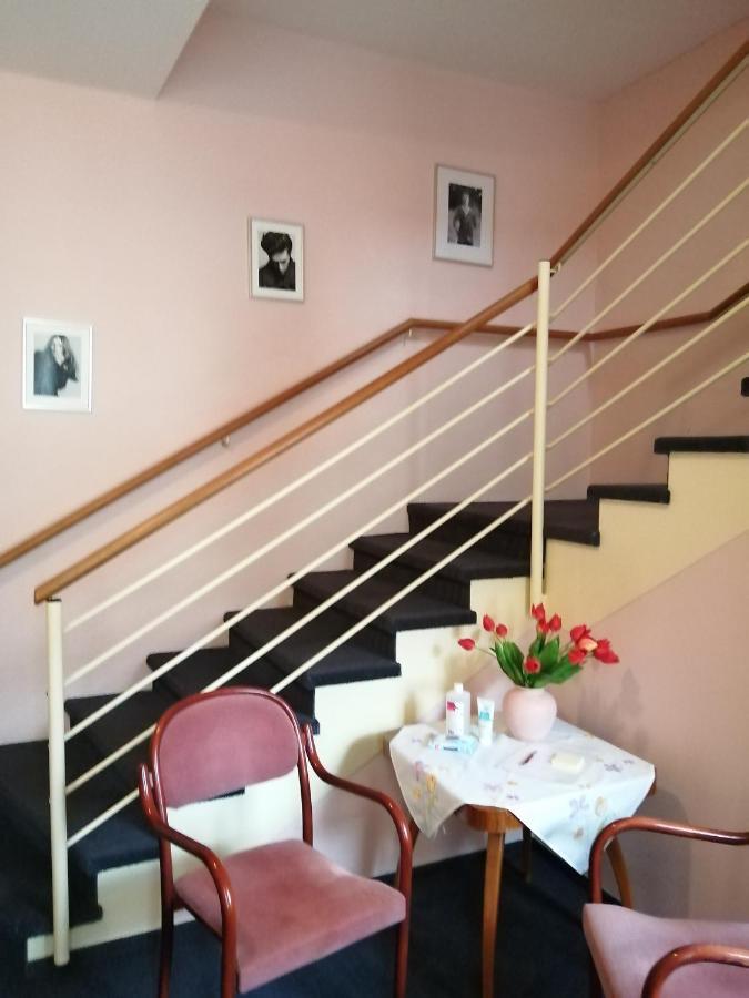 Apartmany Cesky Dvur Mariánské Lázně Exteriör bild